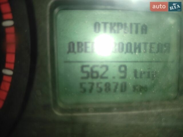 Білий Форд Транзит, об'ємом двигуна 2.2 л та пробігом 575 тис. км за 3500 $, фото 5 на Automoto.ua