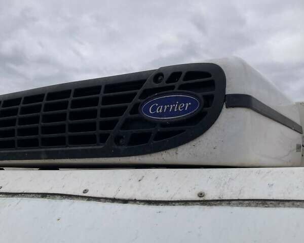 Белый Форд Транзит, объемом двигателя 2.2 л и пробегом 390 тыс. км за 8900 $, фото 1 на Automoto.ua