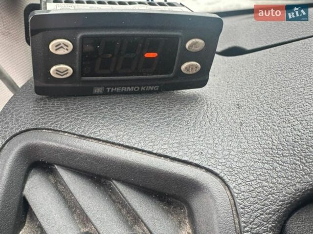 Білий Форд Транзит, об'ємом двигуна 2.2 л та пробігом 290 тис. км за 14900 $, фото 6 на Automoto.ua