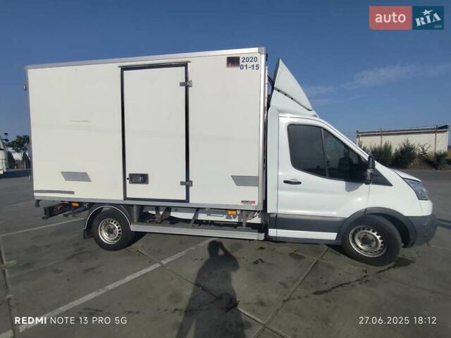 Белый Форд Транзит, объемом двигателя 2.2 л и пробегом 260 тыс. км за 18800 $, фото 6 на Automoto.ua