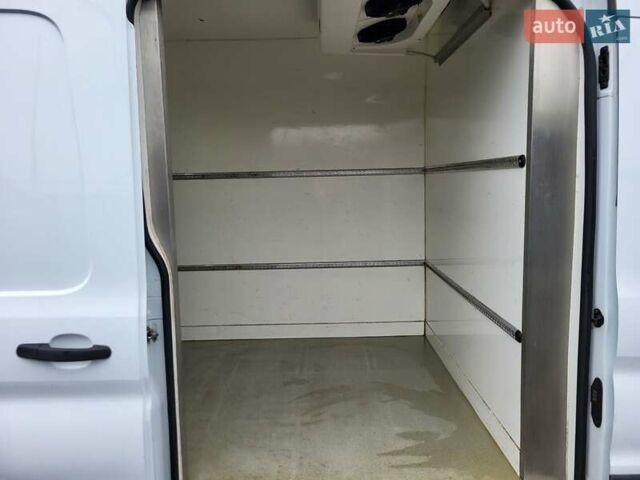 Белый Форд Транзит, объемом двигателя 2 л и пробегом 350 тыс. км за 17700 $, фото 12 на Automoto.ua