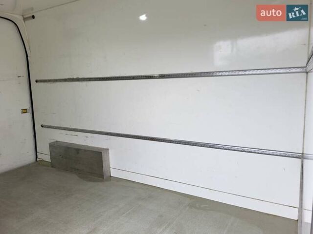 Белый Форд Транзит, объемом двигателя 2 л и пробегом 350 тыс. км за 17700 $, фото 11 на Automoto.ua