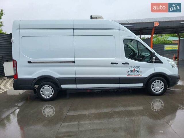 Белый Форд Транзит, объемом двигателя 2 л и пробегом 350 тыс. км за 17700 $, фото 5 на Automoto.ua
