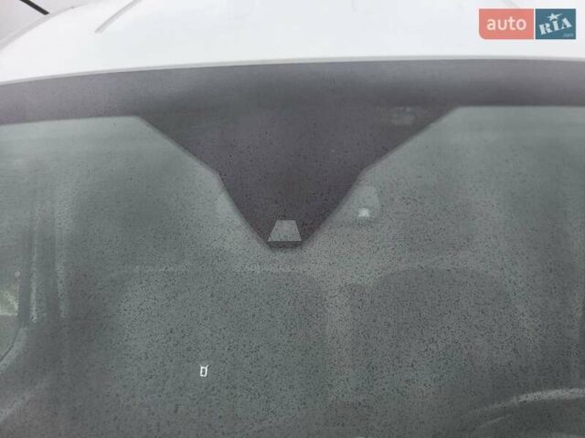 Белый Форд Транзит, объемом двигателя 2 л и пробегом 350 тыс. км за 17700 $, фото 22 на Automoto.ua