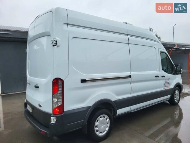 Белый Форд Транзит, объемом двигателя 2 л и пробегом 350 тыс. км за 17700 $, фото 6 на Automoto.ua