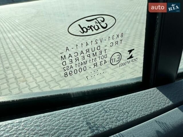 Белый Форд Транзит, объемом двигателя 2 л и пробегом 326 тыс. км за 18400 $, фото 44 на Automoto.ua