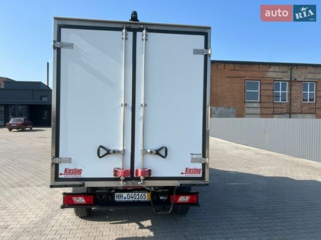 Белый Форд Транзит, объемом двигателя 2 л и пробегом 326 тыс. км за 18400 $, фото 3 на Automoto.ua