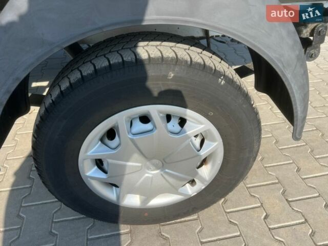 Белый Форд Транзит, объемом двигателя 2 л и пробегом 326 тыс. км за 18400 $, фото 13 на Automoto.ua