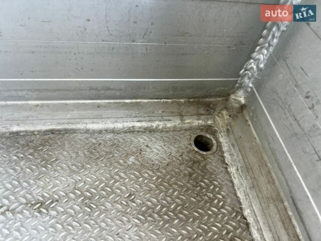 Белый Форд Транзит, объемом двигателя 2 л и пробегом 326 тыс. км за 18400 $, фото 19 на Automoto.ua