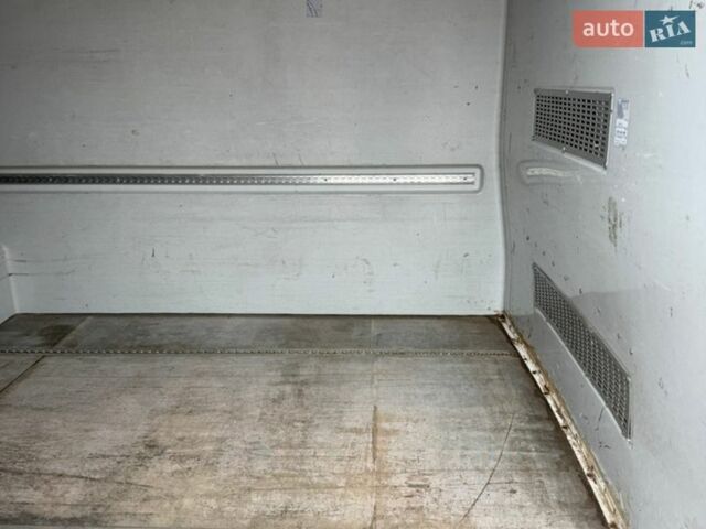 Белый Форд Транзит, объемом двигателя 2 л и пробегом 193 тыс. км за 15600 $, фото 8 на Automoto.ua