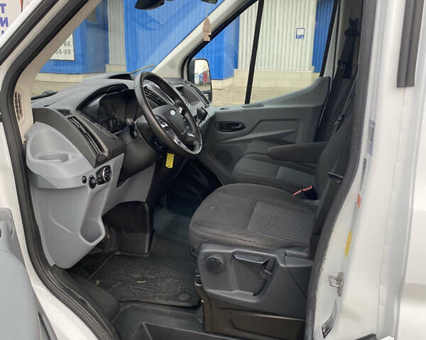 Белый Форд Транзит, объемом двигателя 2 л и пробегом 270 тыс. км за 17850 $, фото 16 на Automoto.ua