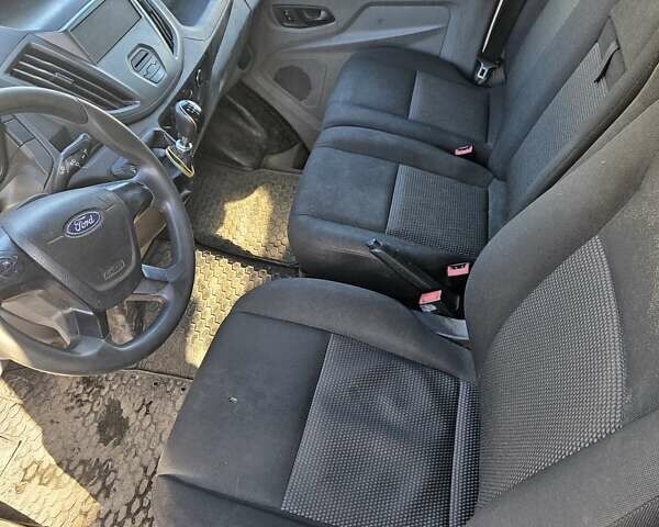 Білий Форд Транзит, об'ємом двигуна 2 л та пробігом 451 тис. км за 16000 $, фото 4 на Automoto.ua