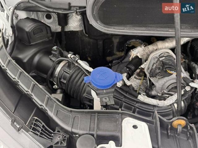 Білий Форд Транзит, об'ємом двигуна 2 л та пробігом 225 тис. км за 19500 $, фото 6 на Automoto.ua