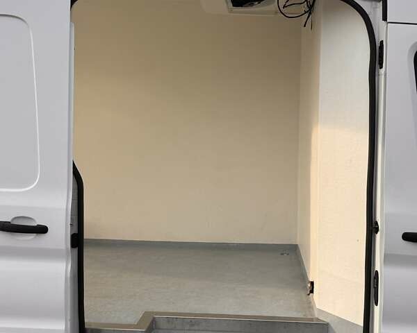 Білий Форд Транзит, об'ємом двигуна 2 л та пробігом 225 тис. км за 19500 $, фото 17 на Automoto.ua