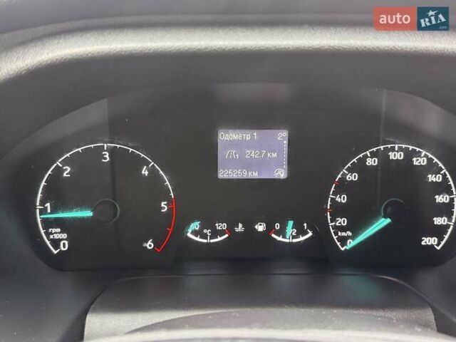 Білий Форд Транзит, об'ємом двигуна 2 л та пробігом 225 тис. км за 19500 $, фото 23 на Automoto.ua