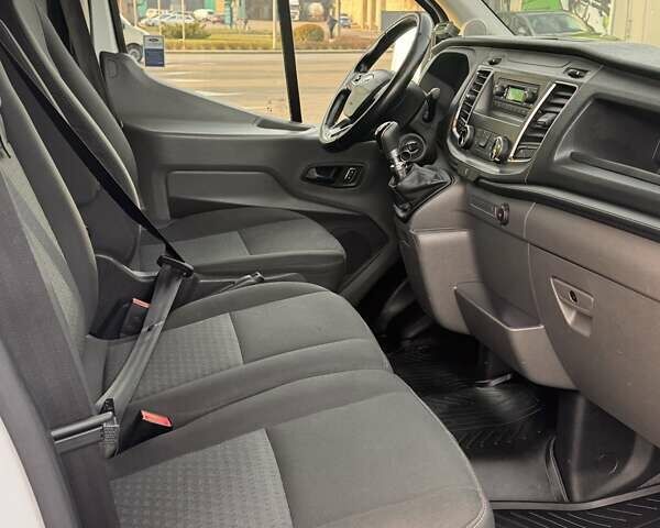 Білий Форд Транзит, об'ємом двигуна 2 л та пробігом 225 тис. км за 19500 $, фото 10 на Automoto.ua