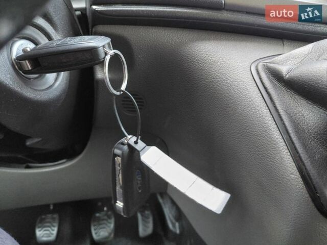 Белый Форд Транзит, объемом двигателя 2 л и пробегом 328 тыс. км за 16900 $, фото 31 на Automoto.ua