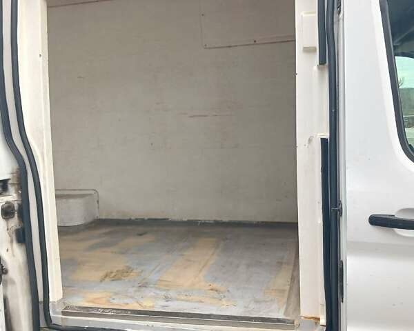 Білий Форд Транзит, об'ємом двигуна 2 л та пробігом 426 тис. км за 21000 $, фото 19 на Automoto.ua