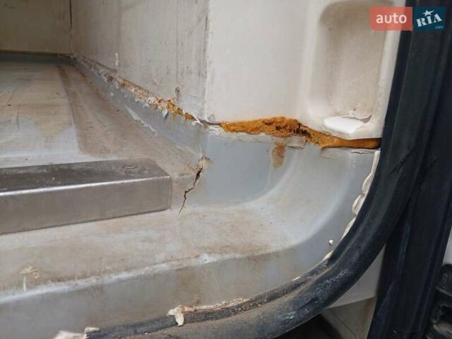 Білий Форд Транзит, об'ємом двигуна 2 л та пробігом 426 тис. км за 21000 $, фото 21 на Automoto.ua