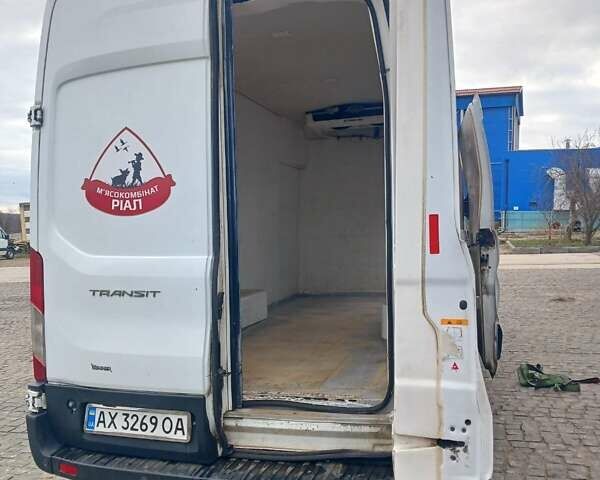 Белый Форд Транзит, объемом двигателя 2 л и пробегом 426 тыс. км за 16500 $, фото 17 на Automoto.ua