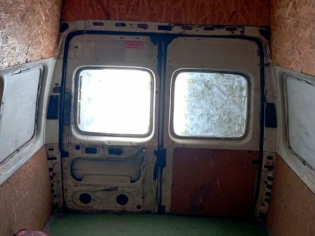 Белый Форд Транзит, объемом двигателя 2.7 л и пробегом 152 тыс. км за 1700 $, фото 2 на Automoto.ua