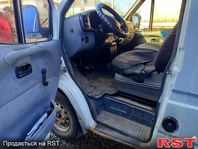 Белый Форд Транзит, объемом двигателя 2.5 л и пробегом 0 тыс. км за 3500 $, фото 6 на Automoto.ua