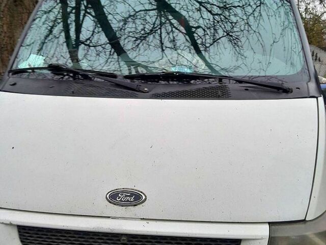 Белый Форд Транзит, объемом двигателя 2.4 л и пробегом 300 тыс. км за 5500 $, фото 6 на Automoto.ua