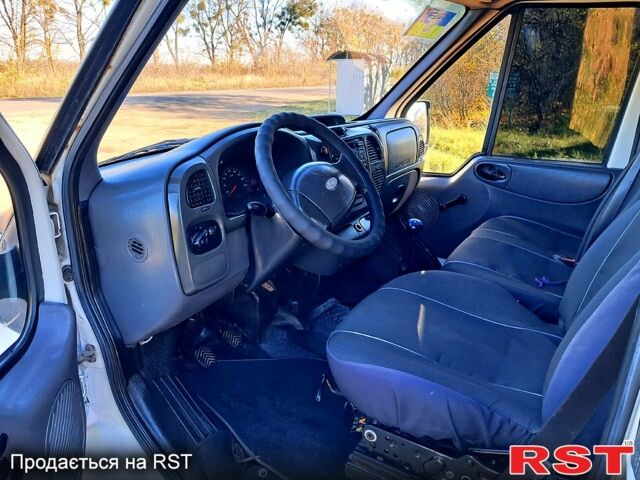 Белый Форд Транзит, объемом двигателя 2.4 л и пробегом 100 тыс. км за 6500 $, фото 10 на Automoto.ua