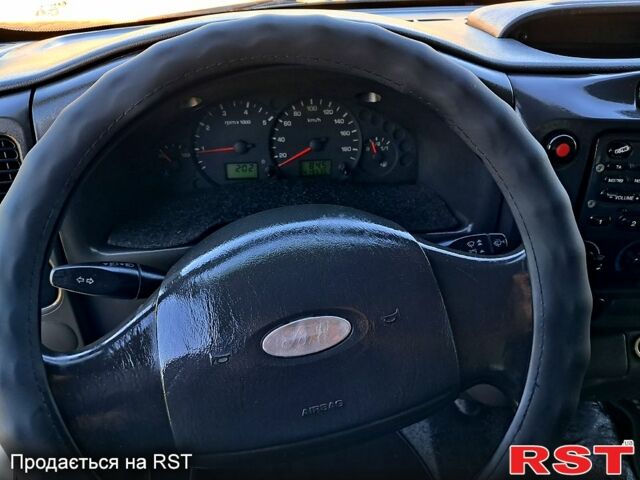 Белый Форд Транзит, объемом двигателя 2.4 л и пробегом 100 тыс. км за 6500 $, фото 9 на Automoto.ua