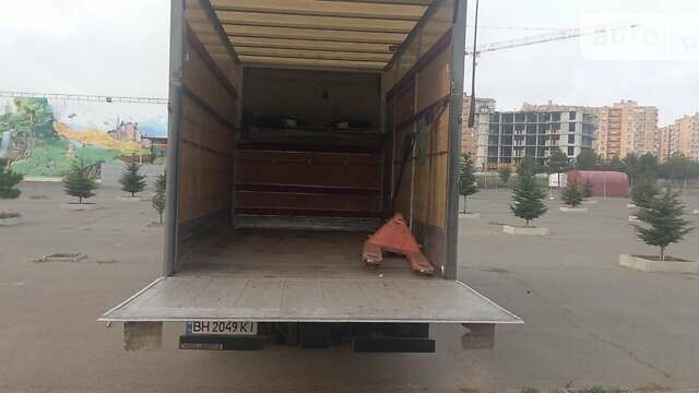 Білий Форд Транзит, об'ємом двигуна 2.2 л та пробігом 571 тис. км за 14400 $, фото 2 на Automoto.ua