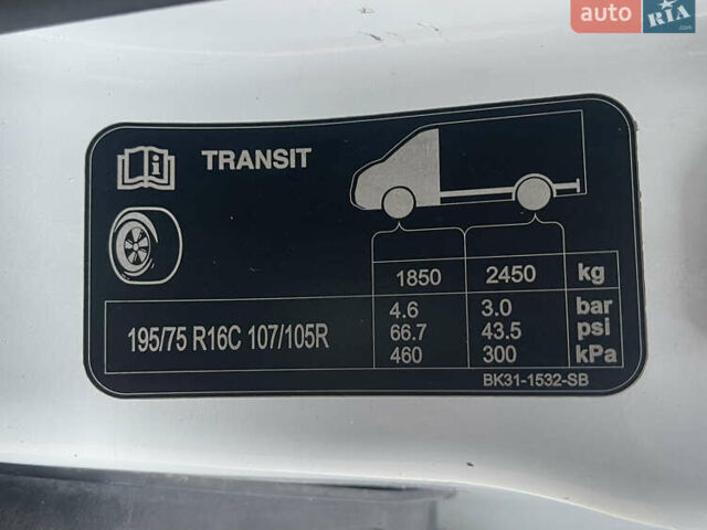 Белый Форд Транзит, объемом двигателя 2.2 л и пробегом 380 тыс. км за 15450 $, фото 44 на Automoto.ua