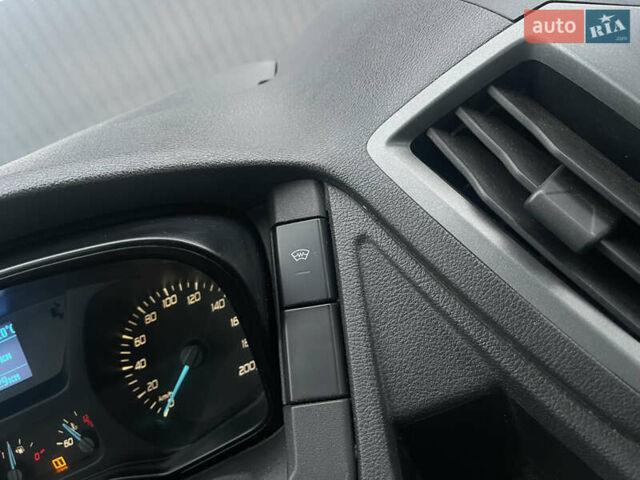 Белый Форд Транзит, объемом двигателя 2.2 л и пробегом 380 тыс. км за 14500 $, фото 35 на Automoto.ua