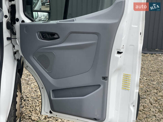 Белый Форд Транзит, объемом двигателя 2.2 л и пробегом 380 тыс. км за 15450 $, фото 35 на Automoto.ua