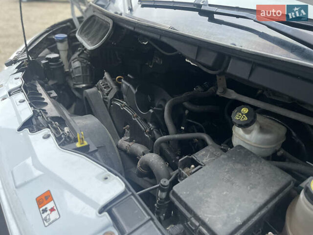 Белый Форд Транзит, объемом двигателя 2.2 л и пробегом 380 тыс. км за 14500 $, фото 45 на Automoto.ua