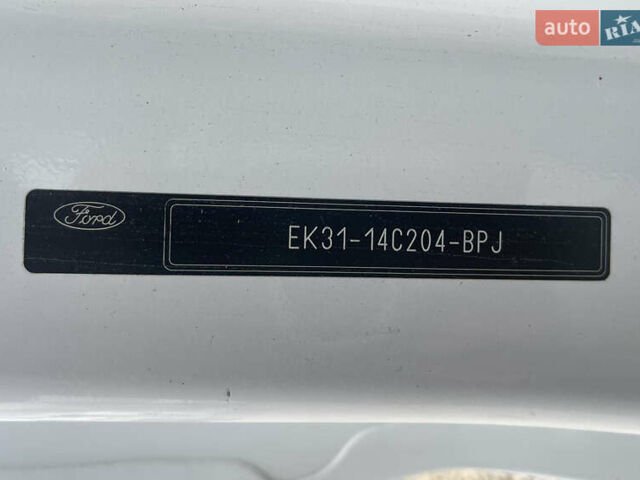 Белый Форд Транзит, объемом двигателя 2.2 л и пробегом 380 тыс. км за 14500 $, фото 43 на Automoto.ua