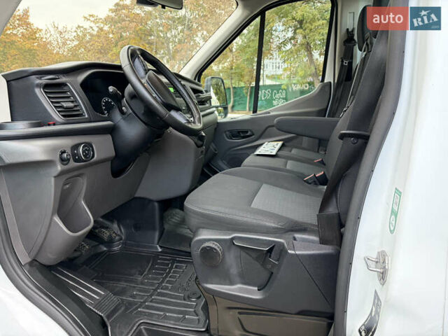 Белый Форд Транзит, объемом двигателя 2 л и пробегом 83 тыс. км за 34100 $, фото 5 на Automoto.ua