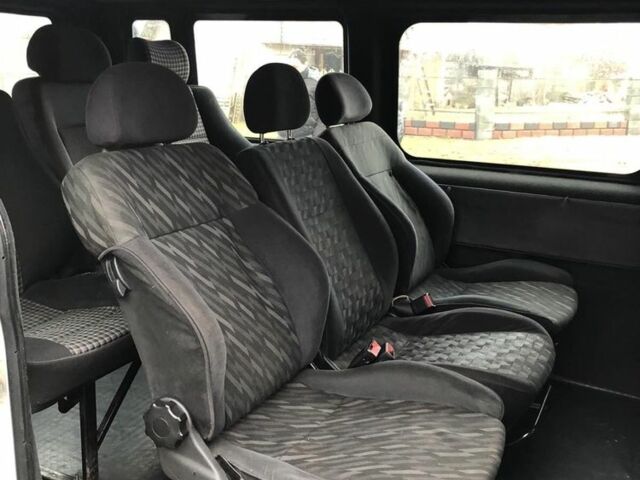 Білий Форд Транзит, об'ємом двигуна 2.2 л та пробігом 381 тис. км за 7100 $, фото 5 на Automoto.ua