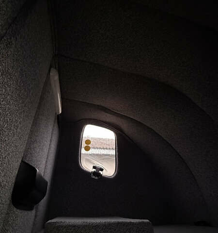 Белый Форд Транзит, объемом двигателя 2 л и пробегом 338 тыс. км за 15000 $, фото 18 на Automoto.ua