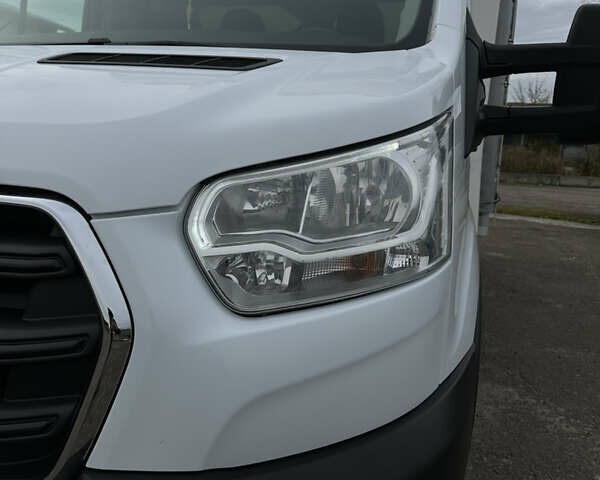 Білий Форд Транзит, об'ємом двигуна 2 л та пробігом 245 тис. км за 17300 $, фото 6 на Automoto.ua