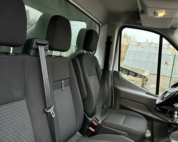 Білий Форд Транзит, об'ємом двигуна 2 л та пробігом 245 тис. км за 17300 $, фото 17 на Automoto.ua