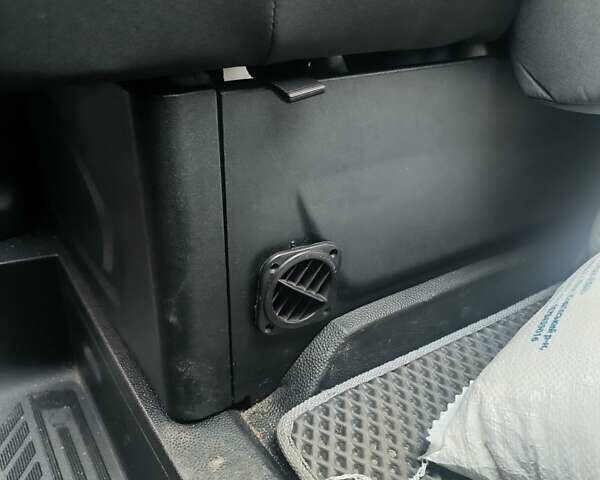 Білий Форд Транзит, об'ємом двигуна 2 л та пробігом 222 тис. км за 32702 $, фото 26 на Automoto.ua