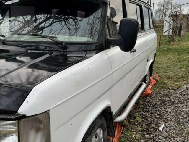 Білий Форд Транзит, об'ємом двигуна 2 л та пробігом 110 тис. км за 2000 $, фото 2 на Automoto.ua