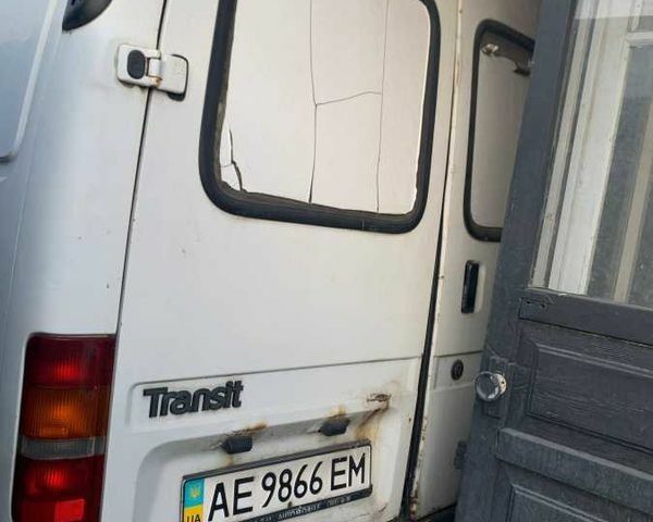 Белый Форд Транзит, объемом двигателя 2.5 л и пробегом 232 тыс. км за 2900 $, фото 5 на Automoto.ua