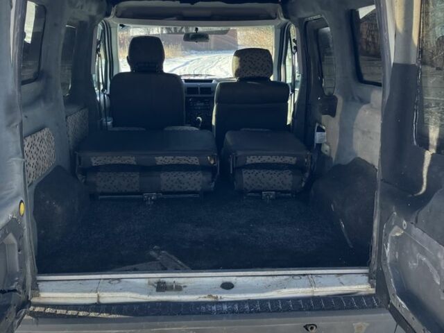 Білий Форд Транзит, об'ємом двигуна 1.8 л та пробігом 296 тис. км за 2999 $, фото 2 на Automoto.ua