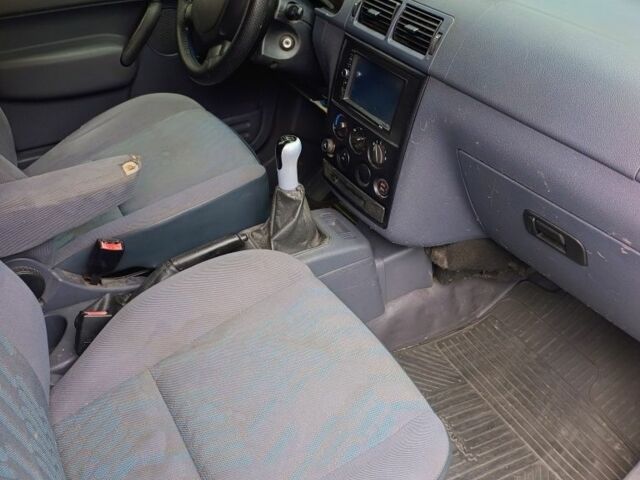 Білий Форд Транзит, об'ємом двигуна 1.8 л та пробігом 325 тис. км за 3500 $, фото 7 на Automoto.ua