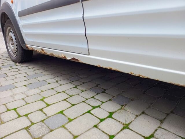 Білий Форд Транзит, об'ємом двигуна 1.8 л та пробігом 325 тис. км за 3500 $, фото 9 на Automoto.ua