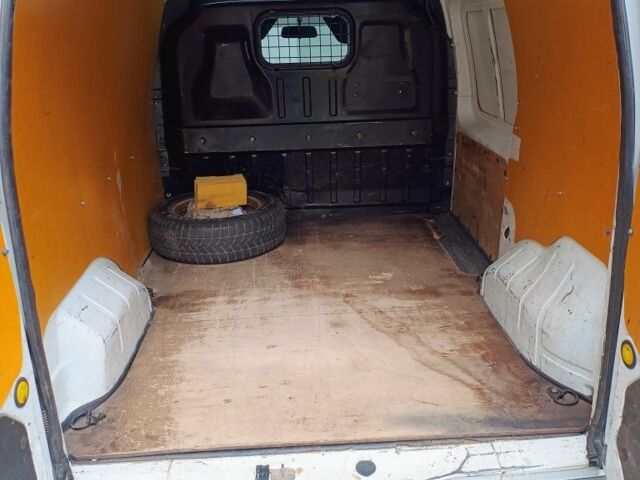 Білий Форд Транзит, об'ємом двигуна 1.8 л та пробігом 325 тис. км за 3500 $, фото 3 на Automoto.ua