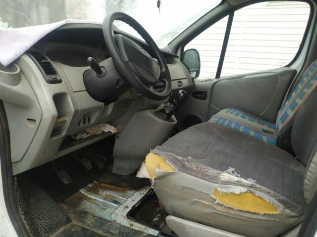 Білий Форд Транзит, об'ємом двигуна 0 л та пробігом 250 тис. км за 11000 $, фото 8 на Automoto.ua