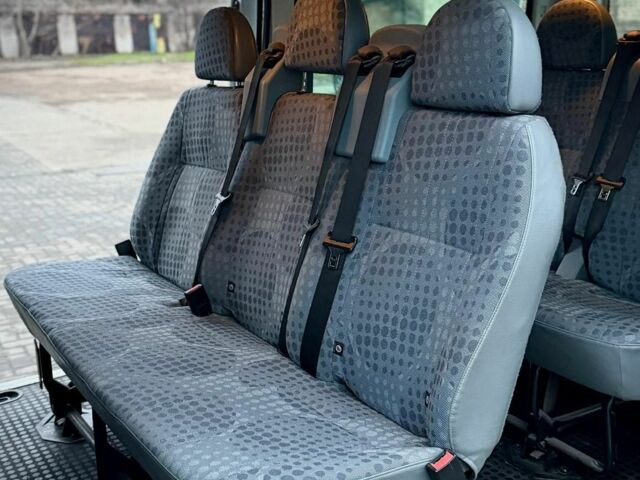 Белый Форд Транзит, объемом двигателя 2.2 л и пробегом 258 тыс. км за 9300 $, фото 13 на Automoto.ua