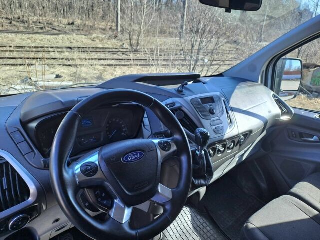 Белый Форд Транзит, объемом двигателя 2.2 л и пробегом 270 тыс. км за 10900 $, фото 1 на Automoto.ua